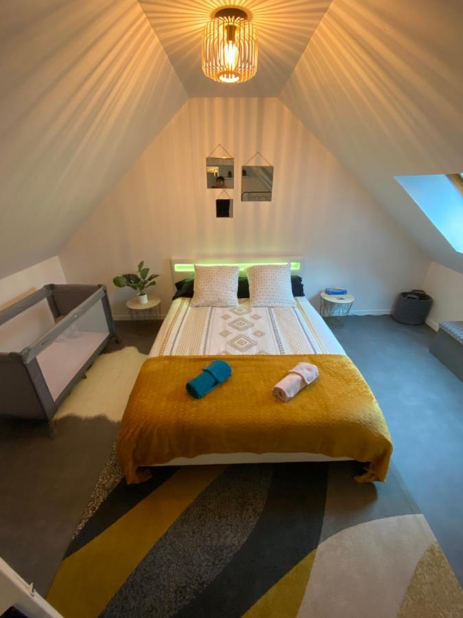 Super Appartement T3 Proche Gare Sens Exterior foto